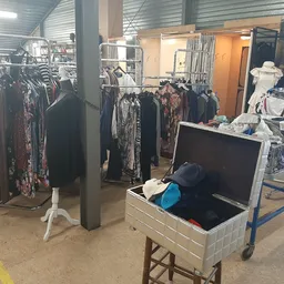 Bezoeker foto van Kringloopwinkel Lichtpuntloods in Kollumersweach