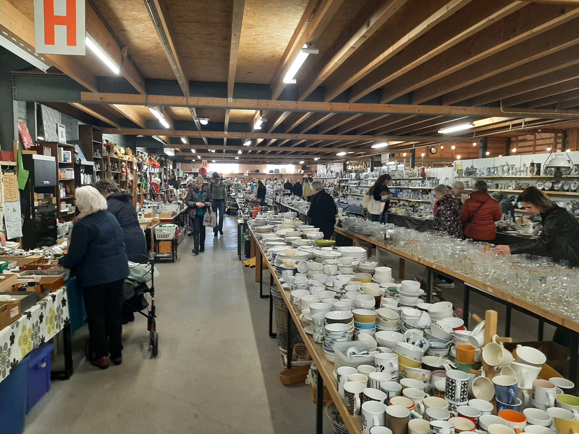 Bezoeker foto van Kringloopwinkel Lichtpuntloods in Kollumersweach