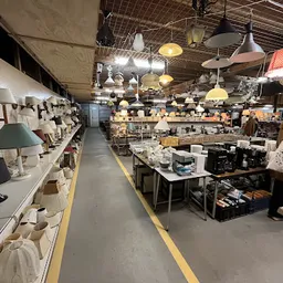 Bezoeker foto van Kringloopwinkel Lichtpuntloods in Kollumersweach