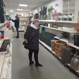Bezoeker foto van Kringloopwinkel Lichtpuntloods in Kollumersweach