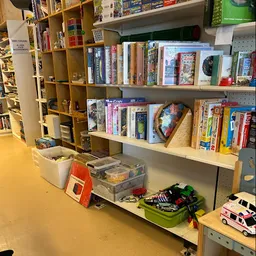 Bezoeker foto van Kringloopwinkel Litania's Zonnestraal in Brummen