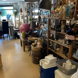 Bezoeker foto van Kringloopwinkel Litania's Zonnestraal in Brummen