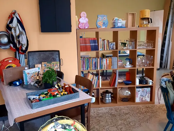 Kringloopwinkel Kringloopwinkel Loev in Den Haag