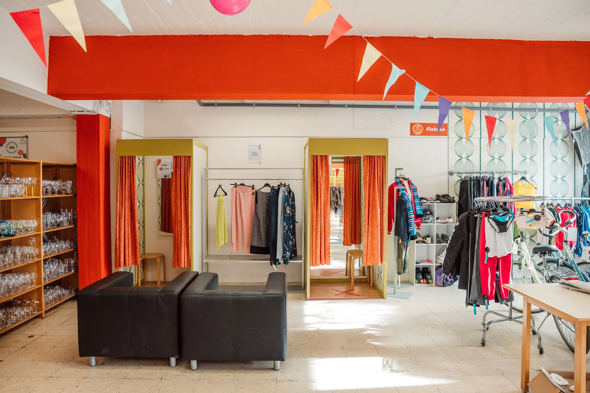 Kringloopwinkel M-accent Kringloopwinkel Assenede in Assenede