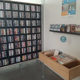 Bezoeker foto van M-accent Kringloopwinkel Eeklo in Eeklo