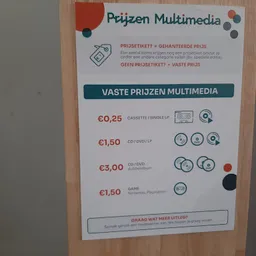 Bezoeker foto van M-accent Kringloopwinkel Eeklo in Eeklo