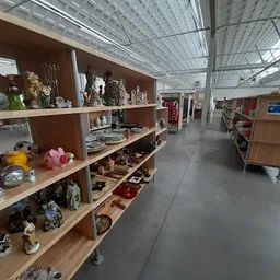 Bezoeker foto van M-accent Kringloopwinkel Eeklo in Eeklo