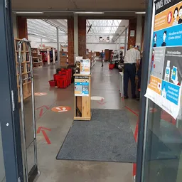 Bezoeker foto van M-accent Kringloopwinkel Eeklo in Eeklo