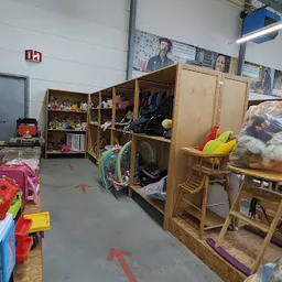 Bezoeker foto van M-accent Kringloopwinkel Maldegem in Maldegem