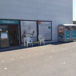 Bezoeker foto van M-accent Kringloopwinkel Maldegem in Maldegem