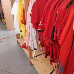 Bezoeker foto van M-accent Kringloopwinkel Maldegem in Maldegem