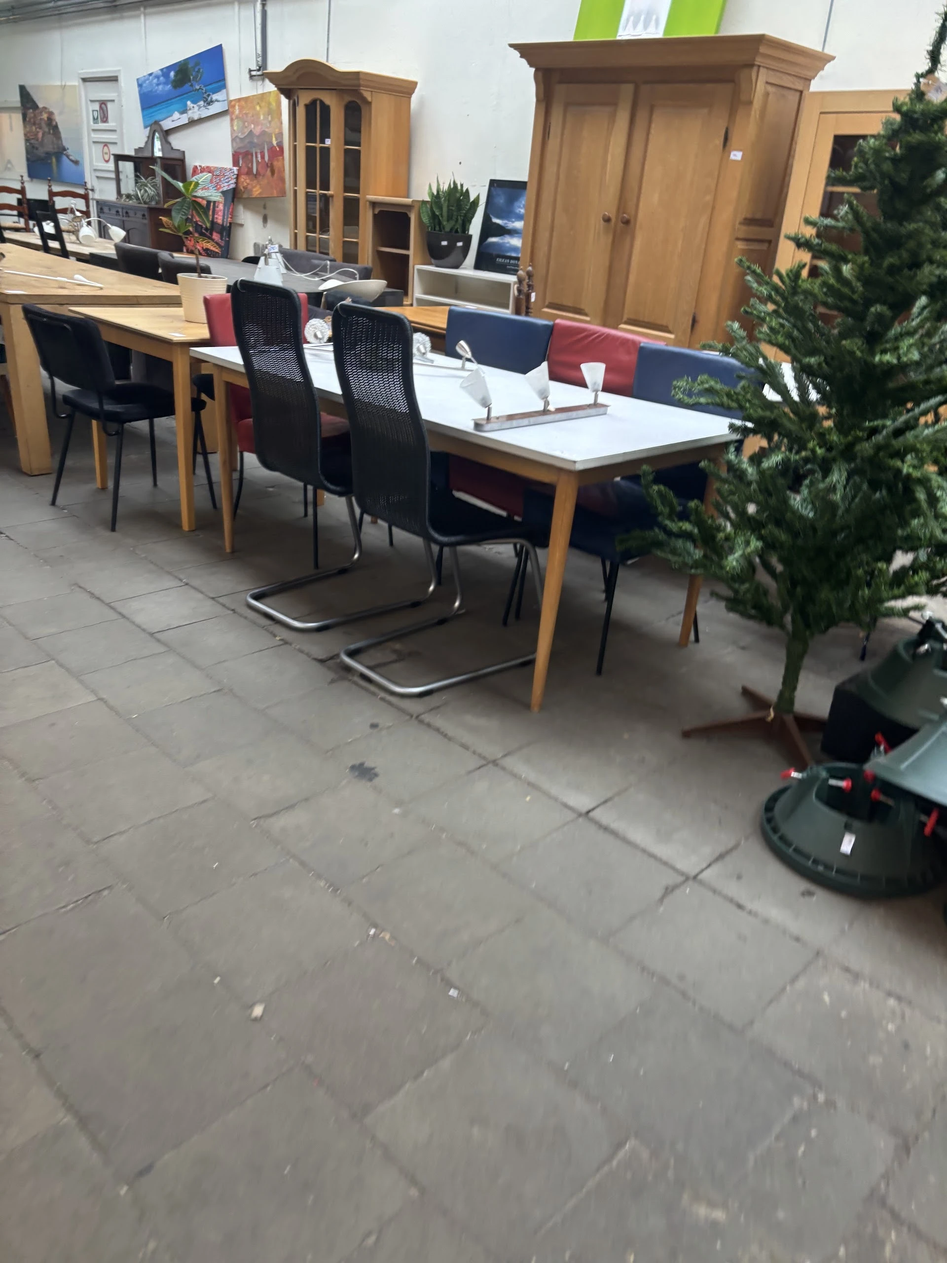 Kringloopwinkel Mamamini Damsterdiep in Groningen