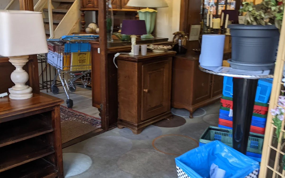 Kringloopwinkel Maro Kringloopwinkel En Ontruimingen in Malden