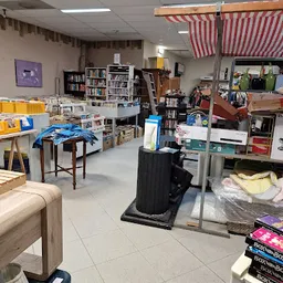 Bezoeker foto van Kringloopwinkel Mijn Kraam Emmen in Emmen