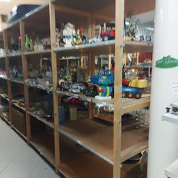 Bezoeker foto van Kringloopwinkel Mijn Kraam Emmen in Emmen