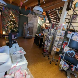 Bezoeker foto van Kringloopwinkel Mini Manna Winterswijk in Winterswijk