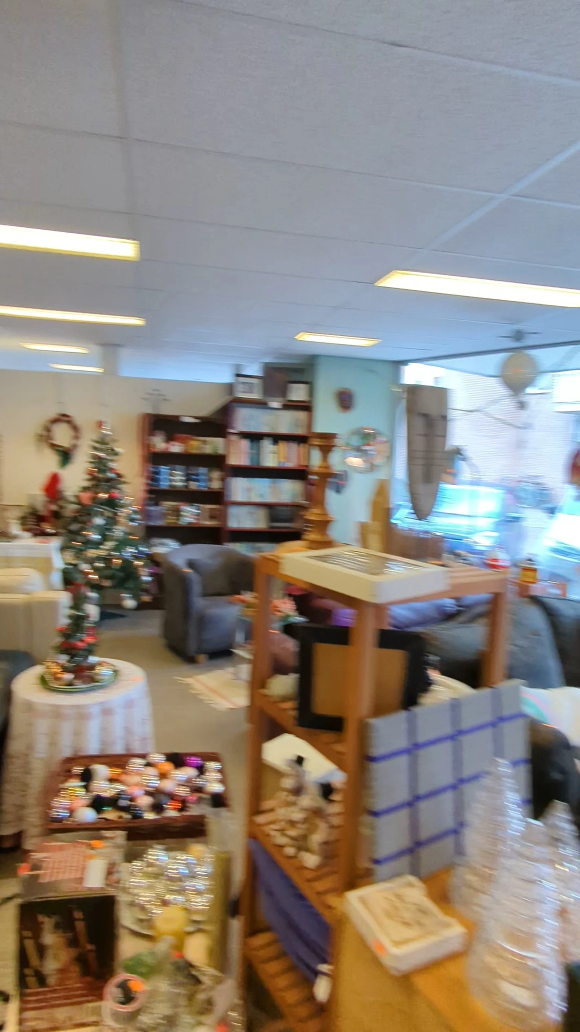 Kringloopwinkel Kringloopwinkel Mini Manna Winterswijk in Winterswijk