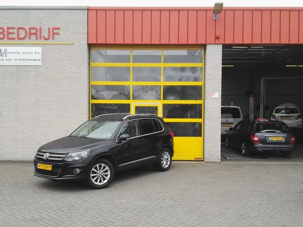 Kringloopwinkel Minnema auto's Damwâld in DamwÃ¢ld