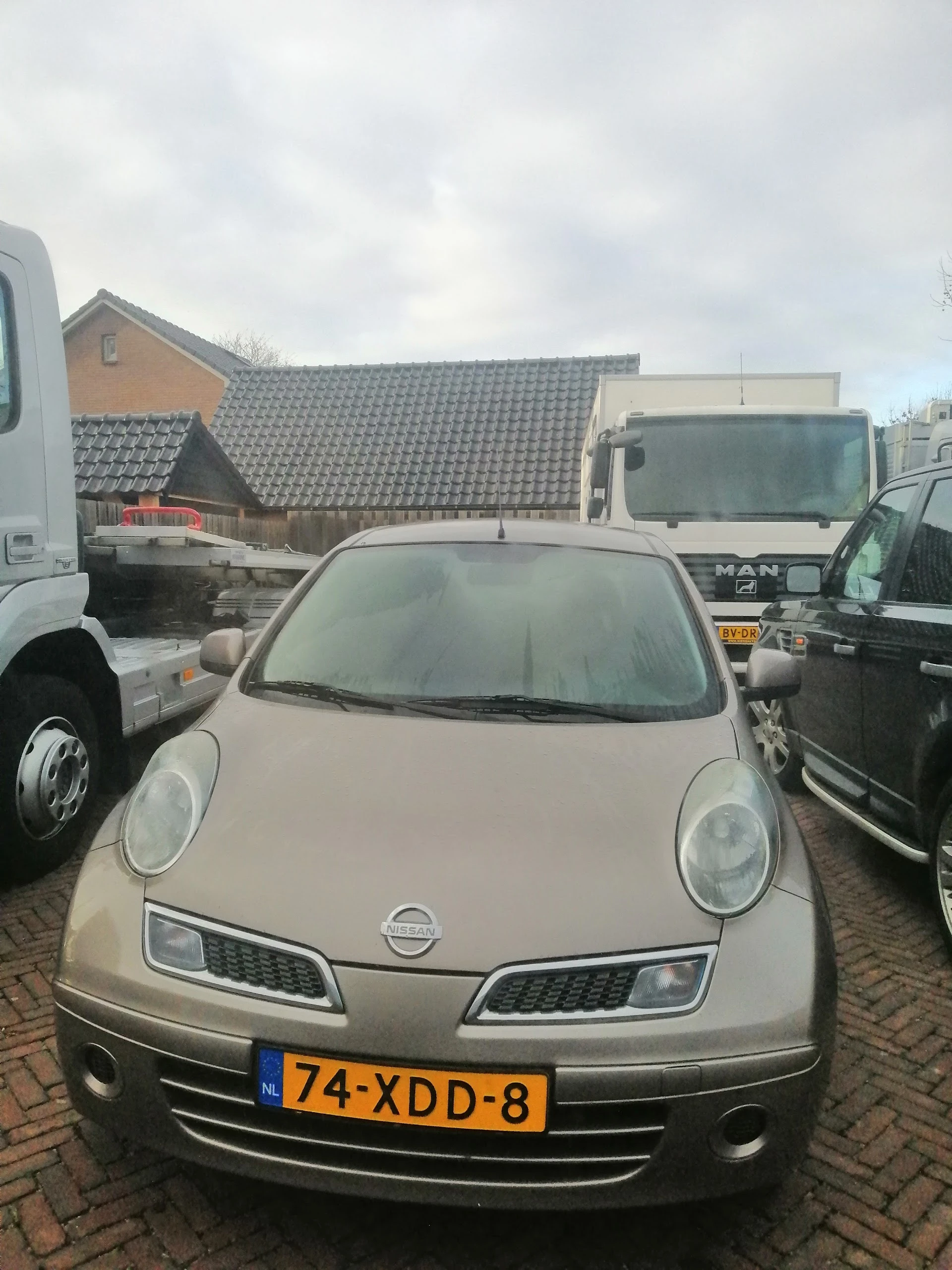 Kringloopwinkel Nidro auto's B.V. in Lienden