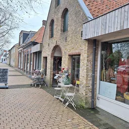 Bezoeker foto van Kringloopwinkel NochRis 2.0 in Sint Annaparochie