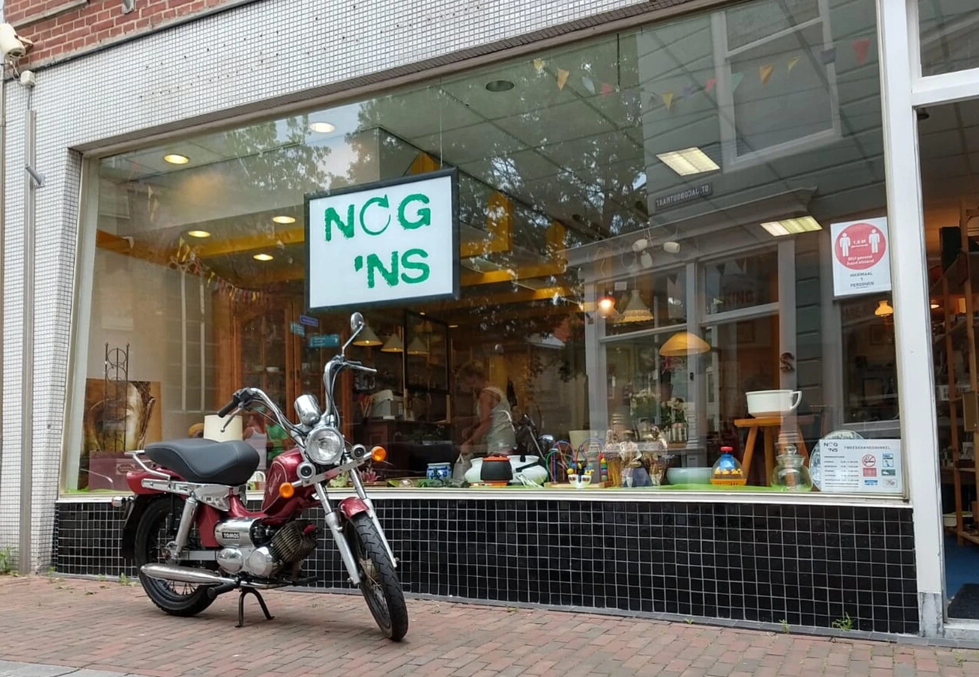 Kringloopwinkel Kringloopwinkel Nog 'ns in Vlissingen