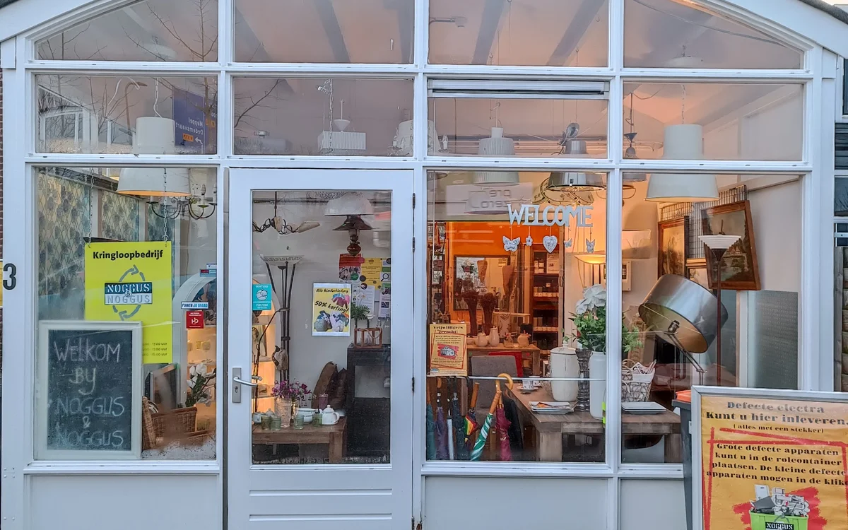 Kringloopwinkel Kringloopwinkel Noggus & Noggus in Hasselt