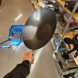 Bezoeker foto van Kringloopwinkel Noggus & Noggus Ommen in Ommen