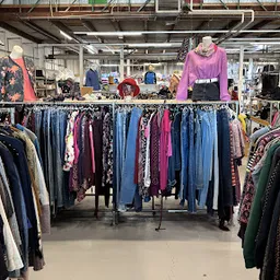 Bezoeker foto van Kringloopwinkel Noggus & Noggus Ommen in Ommen