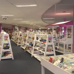 Bezoeker foto van Kringloopwinkel Noppes Grootebroek in Grootebroek