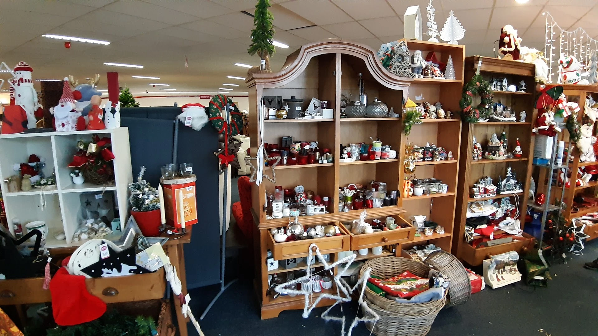 Kringloopwinkel Kringloopwinkel Noppes Velserbroek in Velserbroek