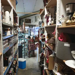 Bezoeker foto van Kringloopwinkel Odd & Old in Garderen