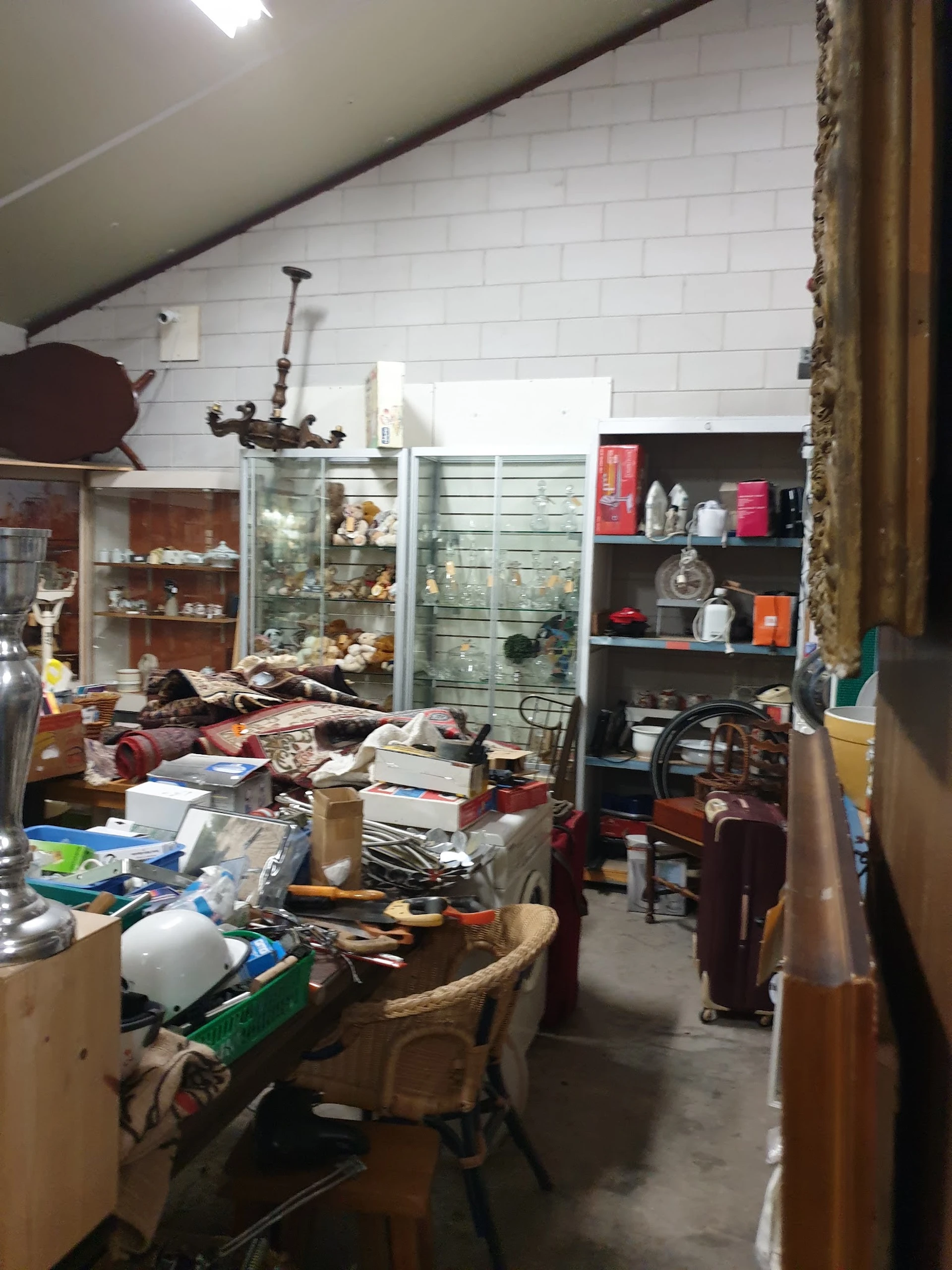 Bezoeker foto van Kringloopwinkel Odd & Old in Garderen