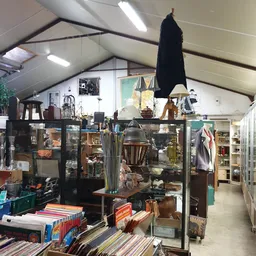 Bezoeker foto van Kringloopwinkel Odd & Old in Garderen