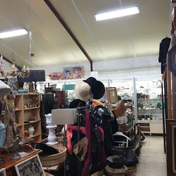 Bezoeker foto van Kringloopwinkel Odd & Old in Garderen