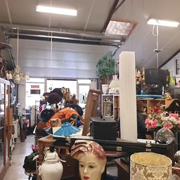 Bezoeker foto van Kringloopwinkel Odd & Old in Garderen