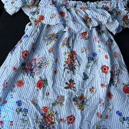 Bezoeker foto van Kringloopwinkel Opnieuw & Co Barendrecht in Barendrecht