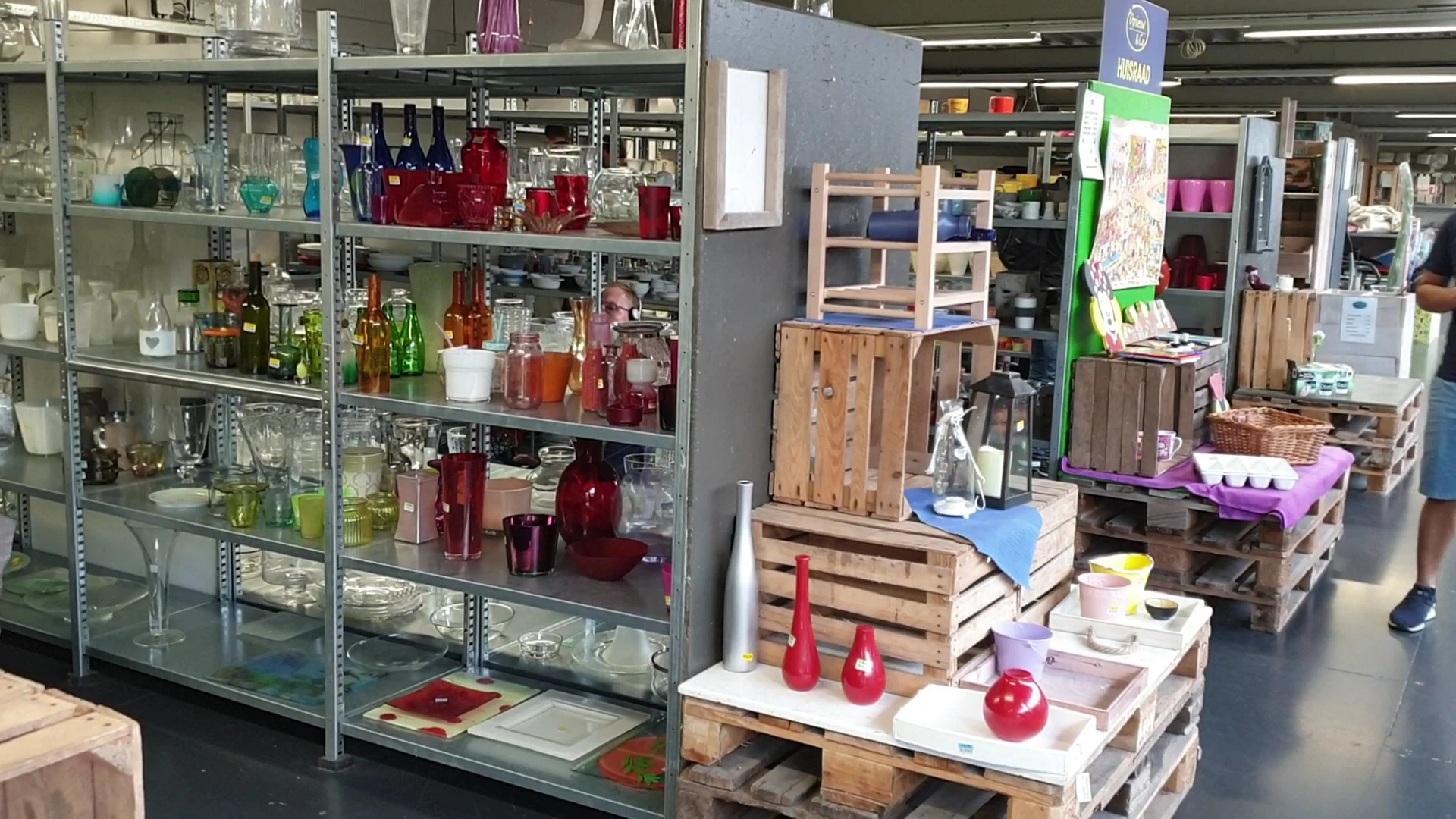 Kringloopwinkel Kringloopwinkel Opnieuw & Co Dordrecht in Dordrecht