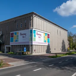 Kringloopwinkel Opnieuw & Co Duffel in Duffel