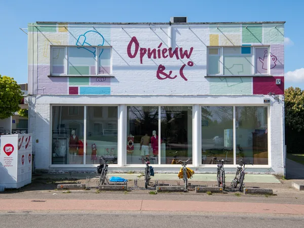 Kringloopwinkel Opnieuw & Co Kontich in Kontich