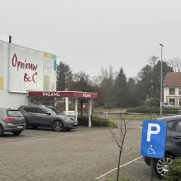 Bezoeker foto van Opnieuw & Co Kontich in Kontich