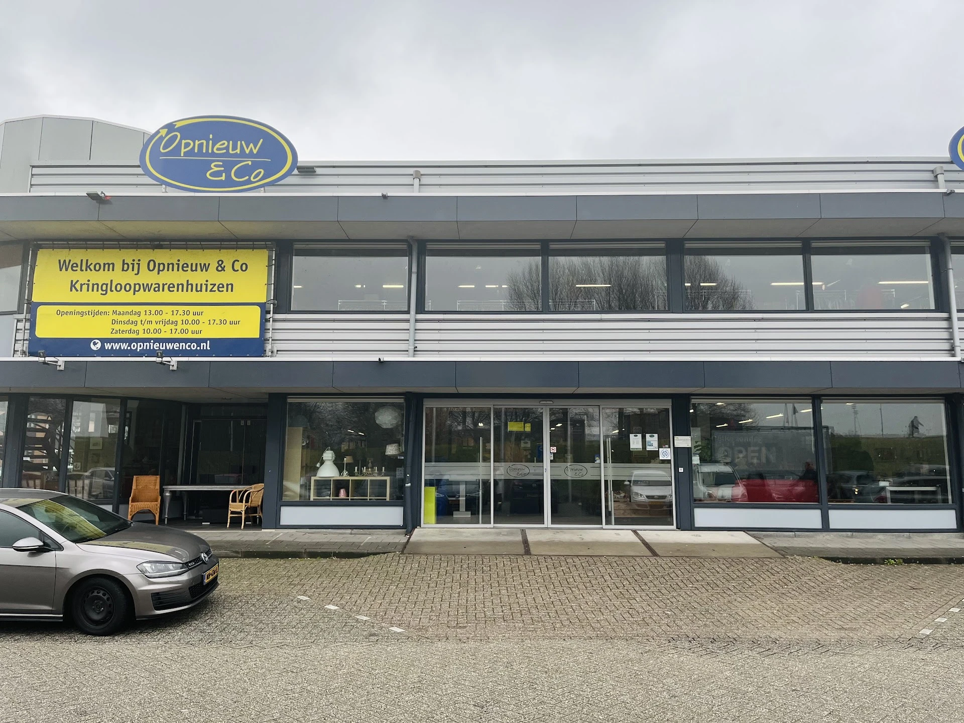 Kringloopwinkel Kringloopwinkel Opnieuw & Co Papendrecht in Papendrecht