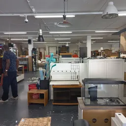 Bezoeker foto van Kringloopwinkel Opnieuw & Co Papendrecht in Papendrecht