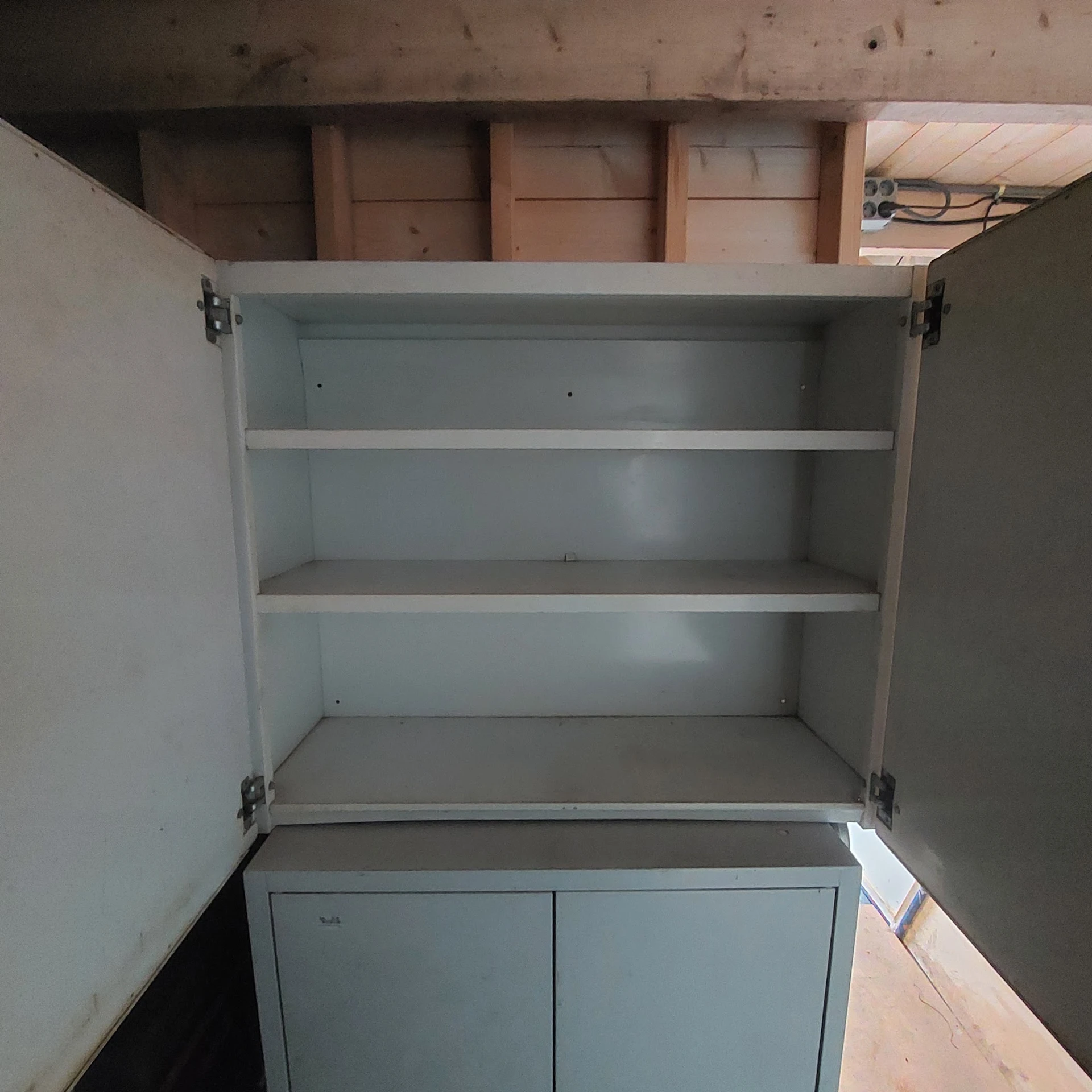 Bezoeker foto van Kringloopwinkel Oprommerloads in Oude Bildtzijl