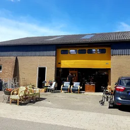 Bezoeker foto van Kringloopwinkel Oprommerloads in Oude Bildtzijl