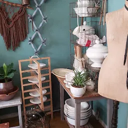 Bezoeker foto van Kringloopwinkel "Oude Liefde" in Woudrichem