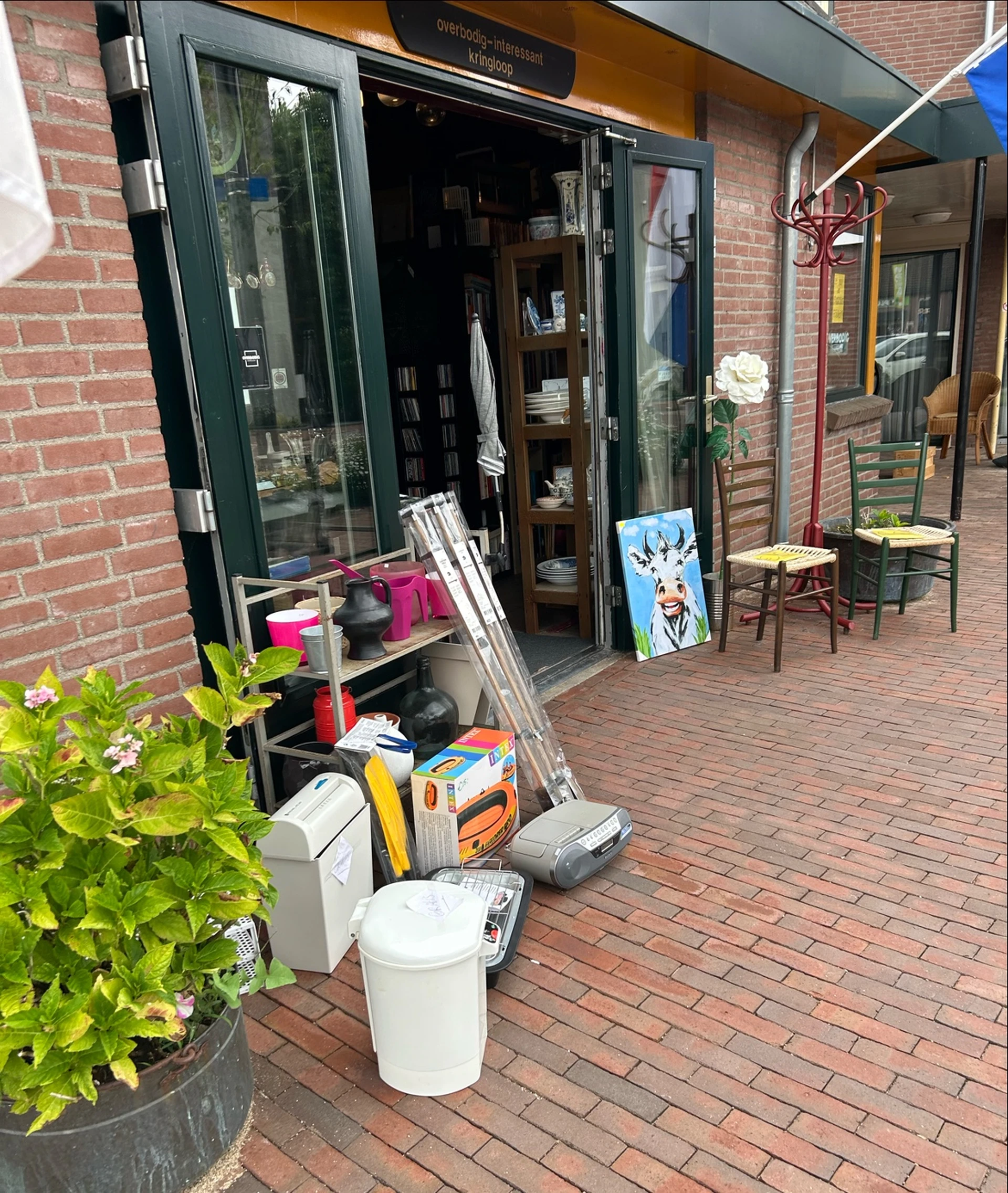 Kringloopwinkel Kringloopwinkel Overbodig-Interessant in Lobith