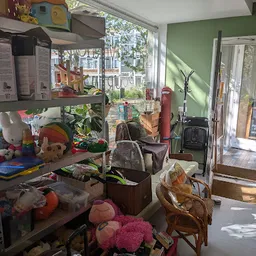 Bezoeker foto van Kringloopwinkel Overhoop Buurtwinkel in Utrecht