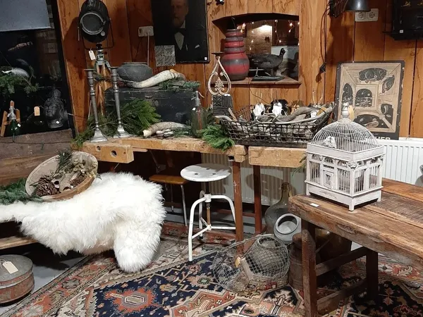 Kringloopwinkel Kringloopwinkel Pand28 in Wezup