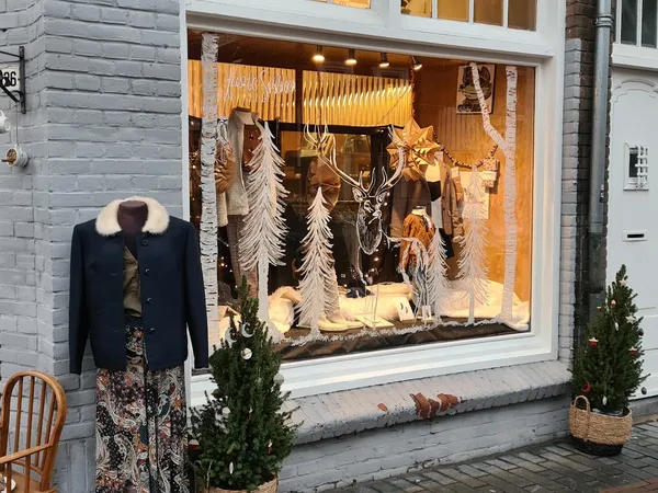 Kringloopwinkel PARELS vanDaan tweedehands, uniek & lokaal in Velp