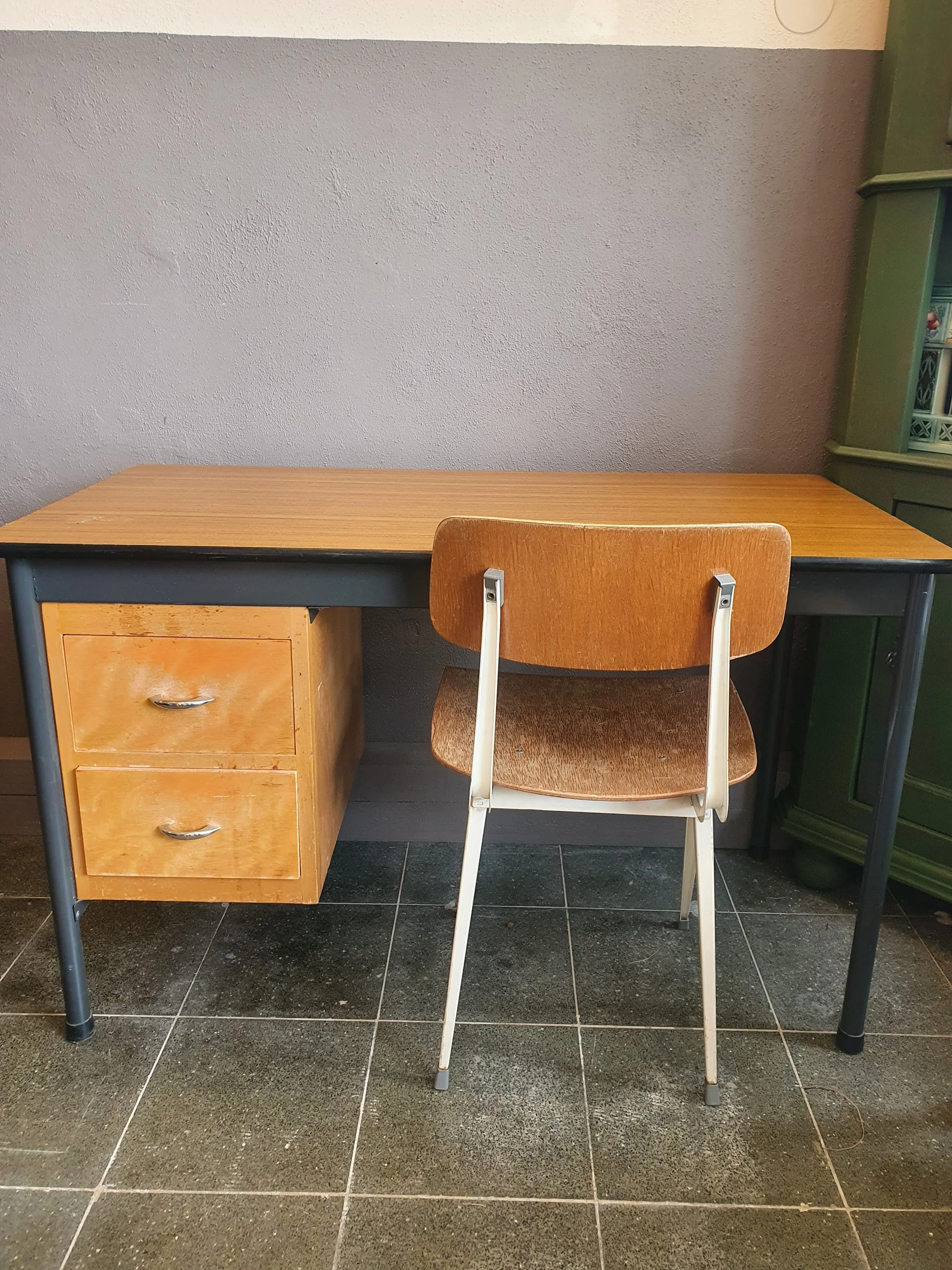 Kringloopwinkel Pimpt kringlooprosmalen in Rosmalen